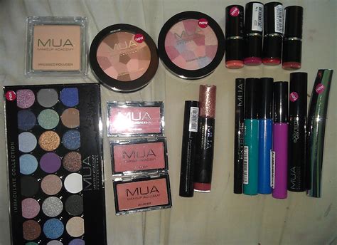 SparkleTrek: MUA (Make Up Academy) Haul