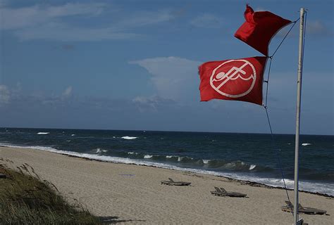 Possible Rip Tide On The Beach Forces Red Flag Warning