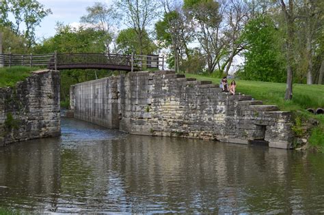 Industrial History: I&M Canal: Lock: #1