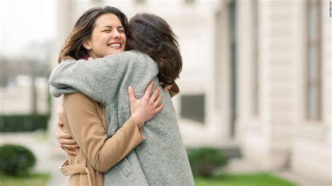 Science confirms what the heart already knows: Hugs really do make you feel better - CNN