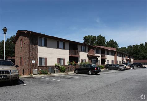 Carmel Creek Apartments - 3658 Buford Hwy Atlanta GA 30329 | Apartment ...