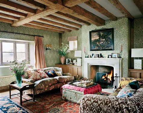 Patti Friday: 16 Steps to Achieve Rustic Vogue Style - A sophisticated take on Cottage Core