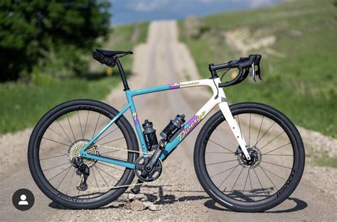 A Faster UNBOUND Gravel 200 With Better Wheels – FLO Cycling