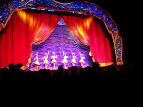 sassyfrazz: Disney Live! Mickey Mouse Magic Show