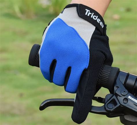 Best Cycling gloves for Wrist Pain in 2020 - Cyclepedal