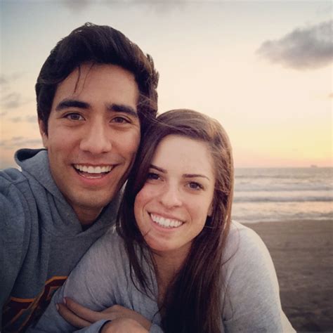 Newlyweds ZACH & RACHEL KING of vines: >1.2 BILLION Loops - Survivor Sucks