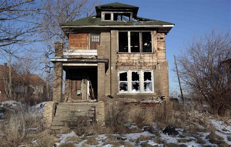 Life in Detroit | Abandoned houses, Detroit, Abandoned