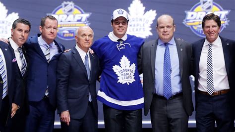 Auston Matthews goes No. 1 to Toronto Maple Leafs in 2016 NHL draft