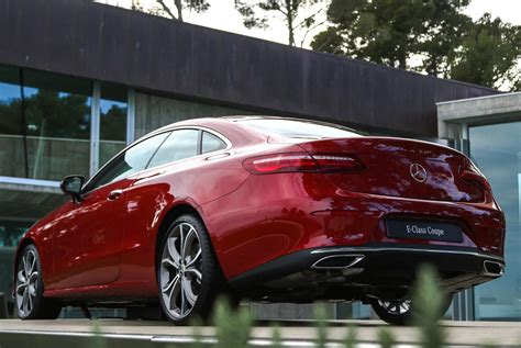 The New Mercedes E400 Coupe Is the Budget-Friendly S-Class You Want ...