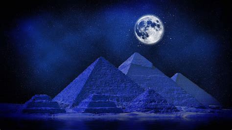 Pretty pyramid image by Anastasia Walls (2017-03-11) | Pyramids, Egyptian pyramids, Moon artwork