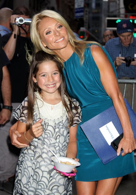 The 25+ best Lola consuelos ideas on Pinterest | Kelly ripa kids, Kelly ...