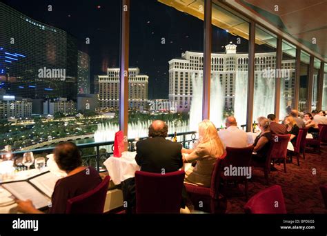 Diners in the The Eiffel Tower restaurant, The Paris Hotel, looking Stock Photo: 31023333 - Alamy