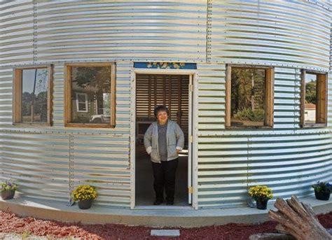 Pin by Nancy Orr on Eric | Unusual house, Grain silo, Silo house