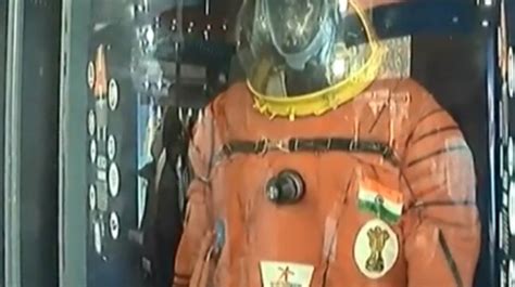 ISRO develops new suit for 2022 space mission | IndiaToday