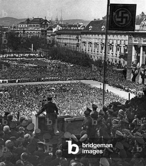 Speech by Adolf Hitler at the rally at Heldenplatz, 1938 (b/w photo)