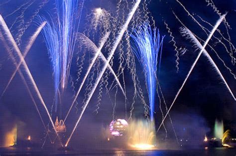 Fireworks Helicopter Tour over Disney's Epcot Center 2020 - Orlando