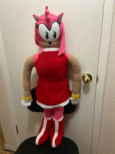 Amy Rose plush by zoomMF2005 on DeviantArt