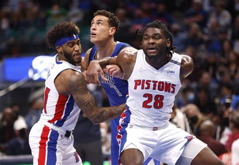 Detroit Pistons: 3 players and their chances at the MIP award