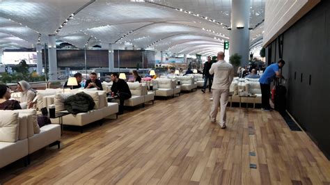 LOUNGE CHECK: Turkish Airlines Lounge at Istanbul International Airport ...