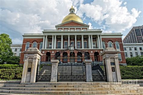 Massachusetts State House Photograph by Charles Dobbs