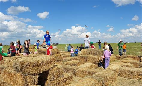 Straw Bale Maze | Straw bales, Lovington, Kite festival