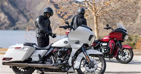 Harley-Davidson Road Glide Vs Street Glide: Here's Which One Is Better For Touring