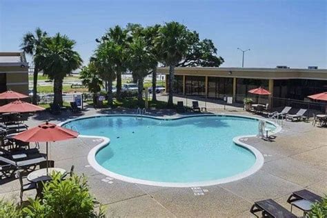 Discount Coupon for Quality Inn Biloxi Beach in Biloxi, Mississippi - Save Money!