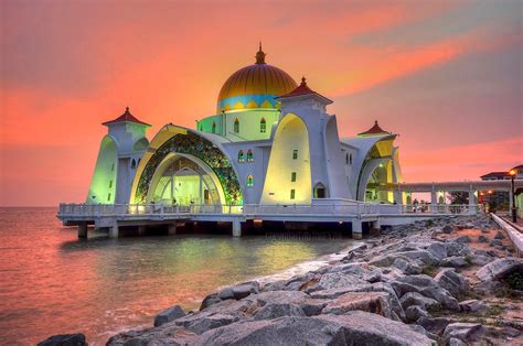 Masjid Selat, Melaka, Malaysia | Strait of malacca, Architecture, Amazing buildings