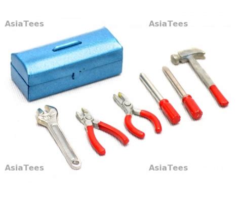 Scale Accessories - RC Tool Set Red