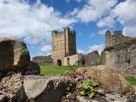 Exploring Richmond Castle: A short history and why you need to visit ...