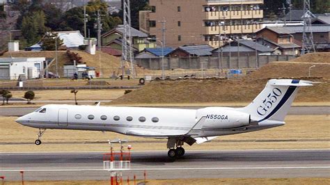 成都地鐵爆炸 擊穿富豪頂級私人飛機 | 富豪私人飛機 | 成都雙流國際機場 | 灣流G550飛機 | 新唐人中文電視台在線