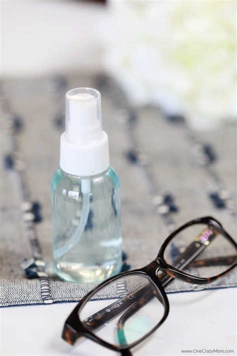 Homemade Eyeglass Cleaner - DIY Eyeglass Cleaner