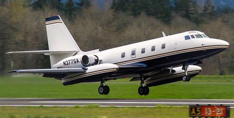 Lockheed Jetstar