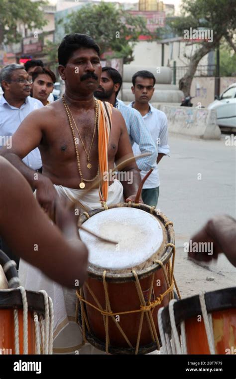 Chenda Melam - Kerala Traditional Music, Drummers of Kerala, (Temple ...