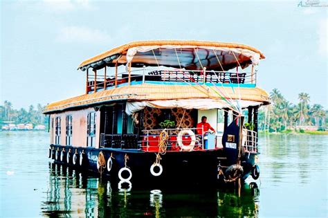 3 Bedroom Deluxe Backwater Houseboats - Alleppey Houseboat Club