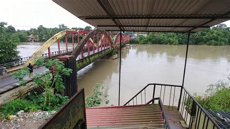 Kozhencherry bridge heavy water flow live day 2 flood - YouTube