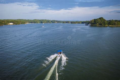 Boating Smith Mountain Lake 2 Stock Photo - Image of sports, smith: 282367990