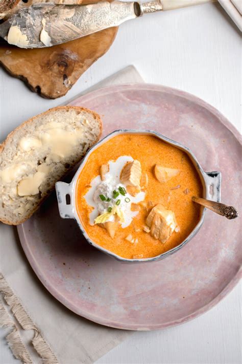 35 Delicious Soup Recipes to Savor This Season | The Everygirl