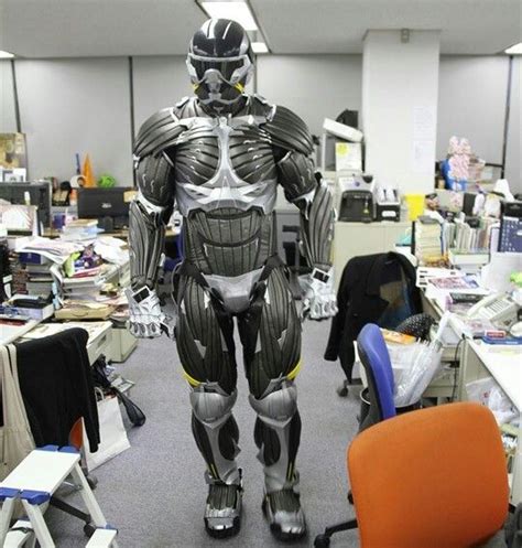 Crysis Nanosuit Costume