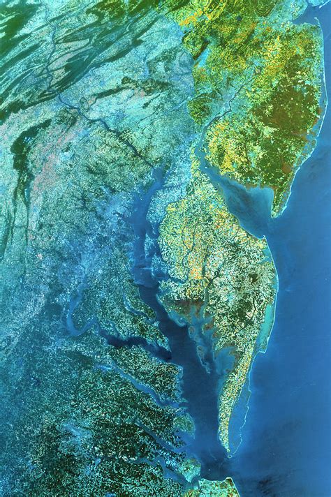 Infrared Satellite Image Of Chesapeake Bay Estuary Photograph by Mda ...