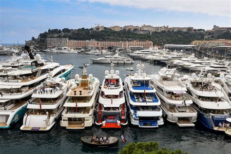 Watch the 2021 Monaco Grand Prix on board F1 Experiences’ luxury DYNA ...