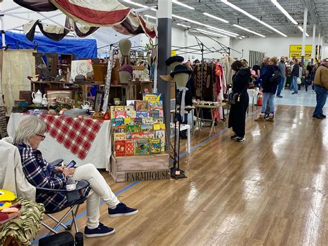 Bristol Indoor Flea Market Welcomed By Large Crowds - LevittownNow.com