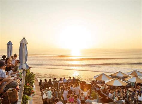 Single Fin - Rooftop bar in Bali | The Rooftop Guide