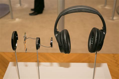 Bose QuietComfort 35 (pictures) - CNET