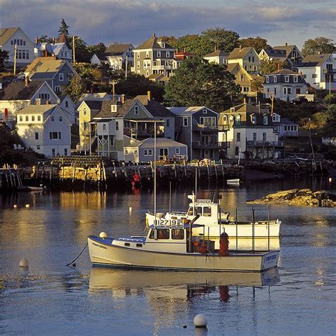 Stonington | Maine (by ER Post) An active fishing village with a beautiful downtown. | The ...