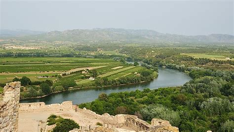 The Ebro River Of Spain - WorldAtlas