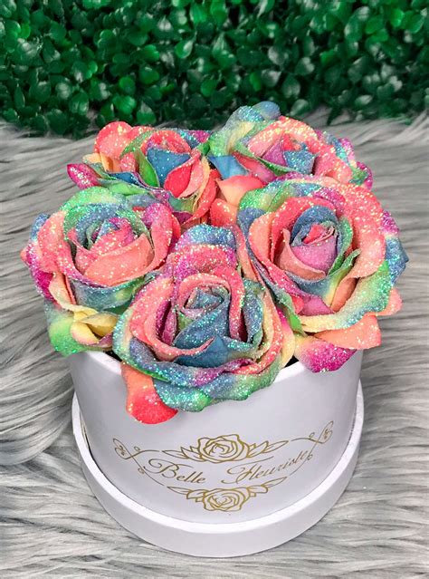 Belle Fleuriste - Rainbow Glitter Roses White Box 5 Roses – BelleFleuristeUK