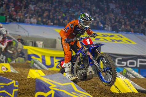 ELI TOMAC SIGNS WITH STAR RACING YAMAHA FOR 2024 | The Dirt Bike ...