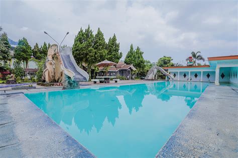 OYO 3889 D'ratna Resort, OYO Hotels Cianjur, Book @ Rp61047 - OYO