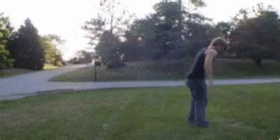 Fail Backflip GIF - Fail Backflip - Discover & Share GIFs